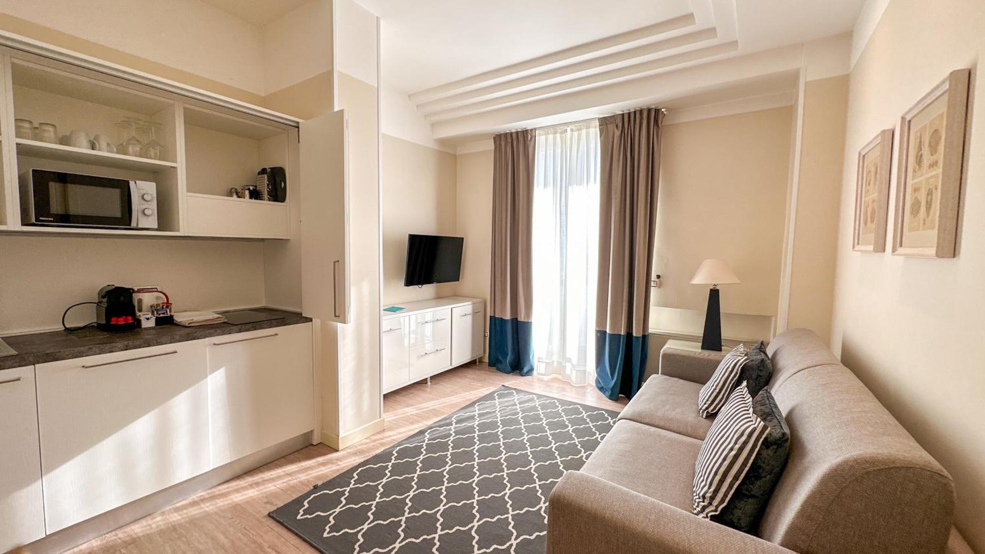 Residence Lungomare Riccione Exterior foto